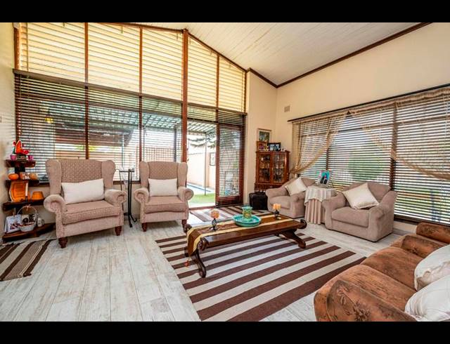 3 BEDROOM HOUSE FOR SALE IN GLENHAVEN